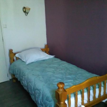 Le Parisien Hotel Сент Екстериор снимка