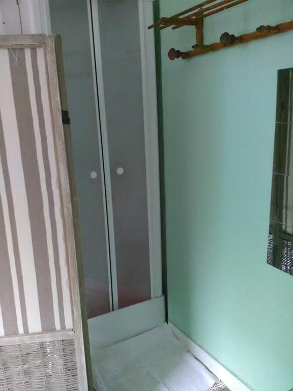 Le Parisien Hotel Сент Екстериор снимка
